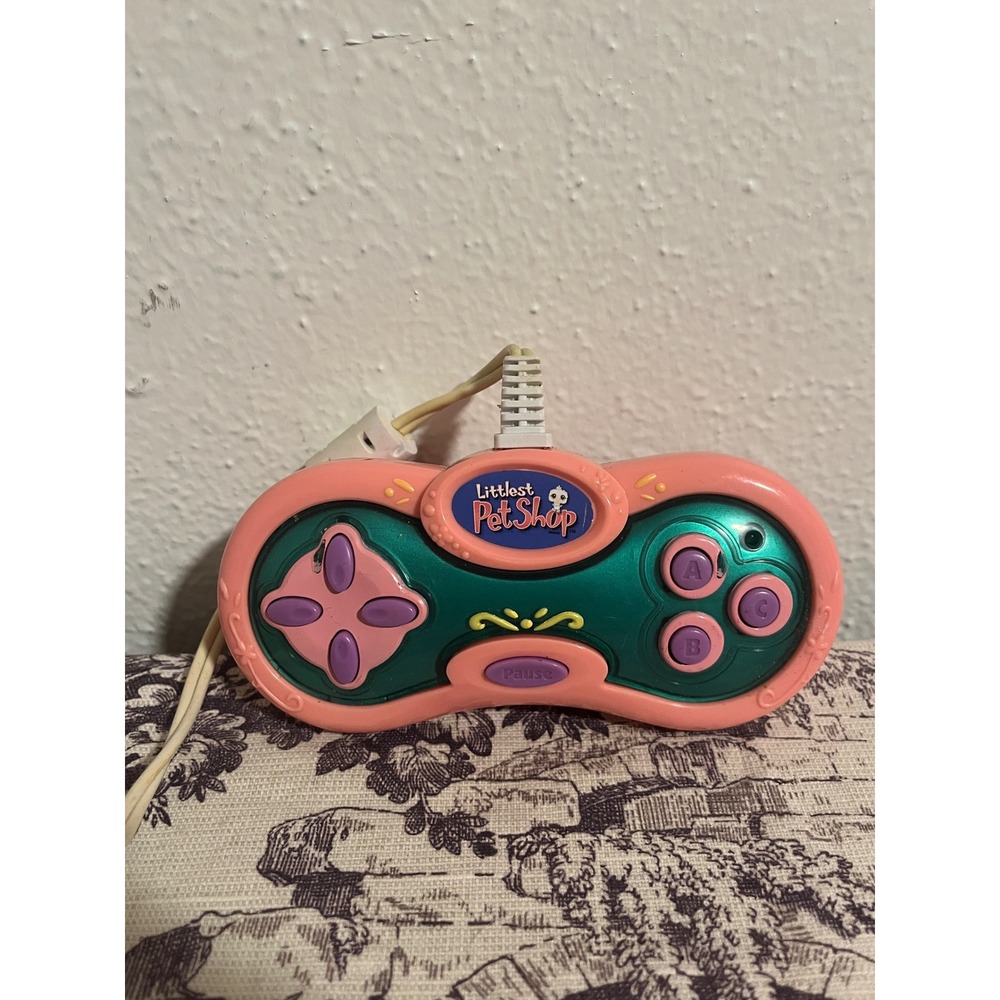 Pre-owned Littlest Pet Shop Plug and Play TV Video Game Controller UNTESTED
